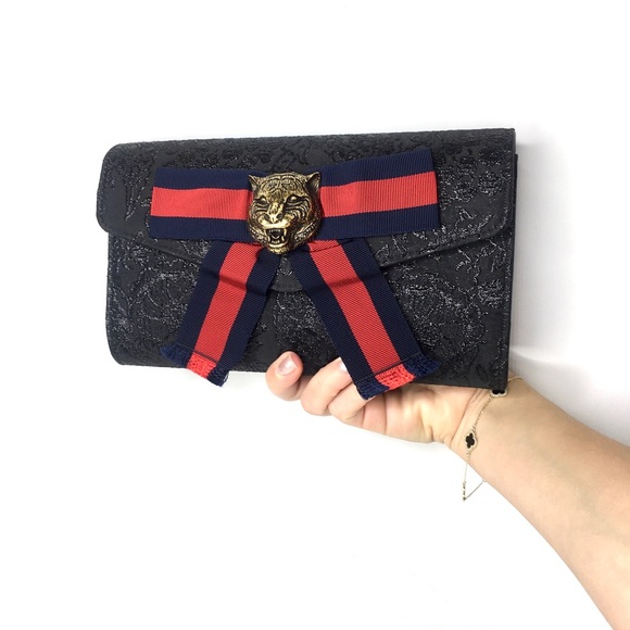 Authentic Gucci black clutch crossbody bag - Picture 4 of 15